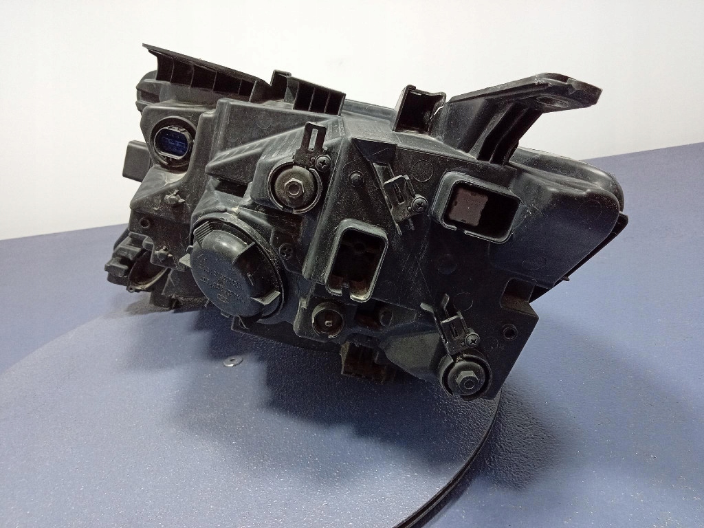 фото №7, Kia sorento iv фара правый перед лампа передняя 92102p2120