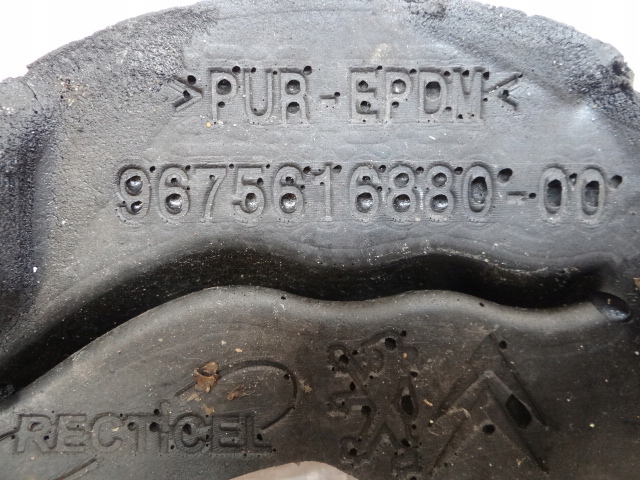 Peugeot 508 1 рестайлинг  левая накладка губка шумоизоляция жабо 9675616880 с Разборки