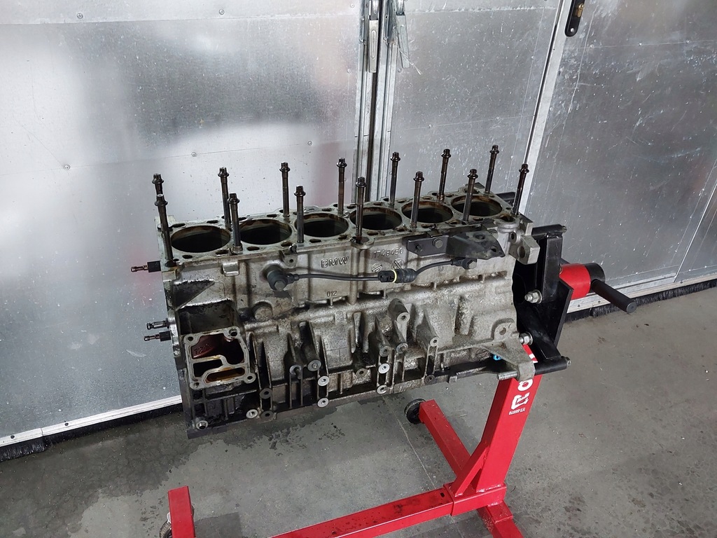 фото №15, Блок двигателя bmw e39 523i m52b25 1xvanos