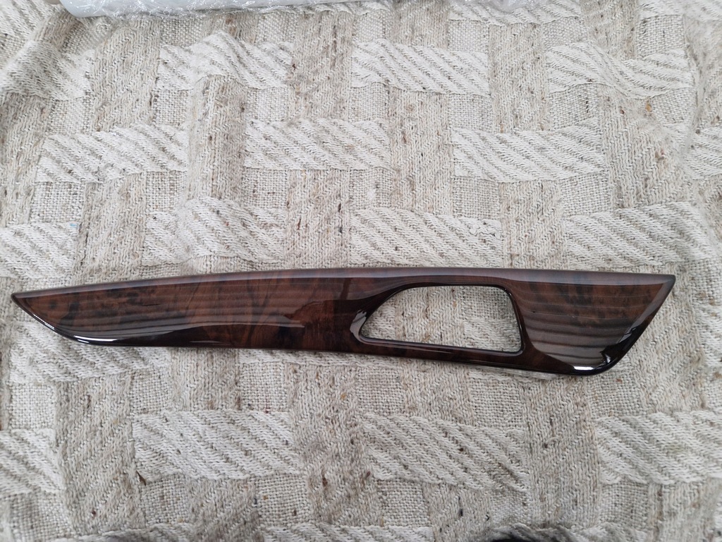 фото №1, Mercedes w218 cls молдинг dekor дверь задняя левый