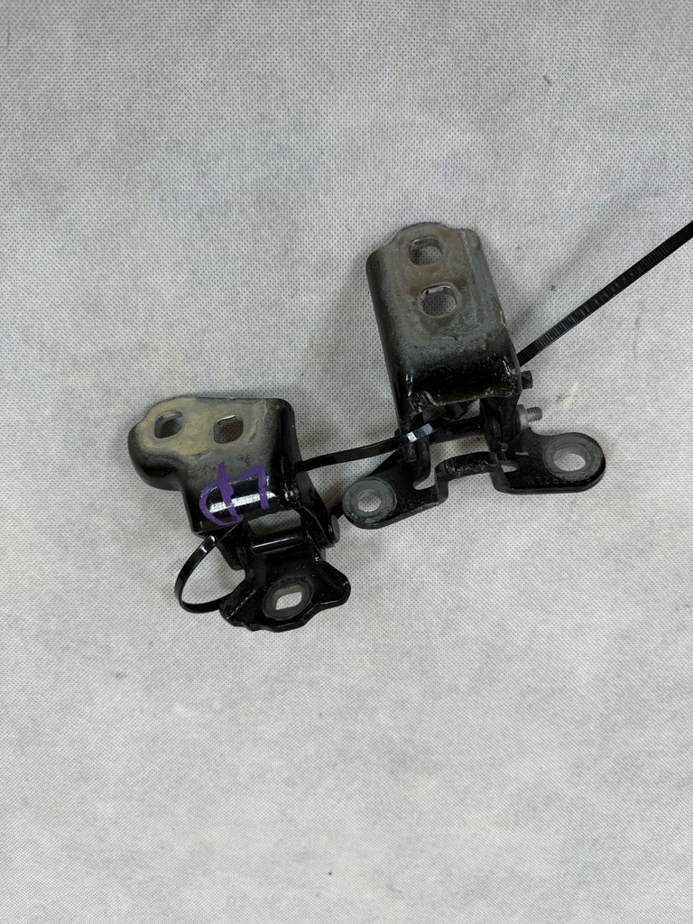 фото №1, Петлі двері лівий перед renault austral tegne