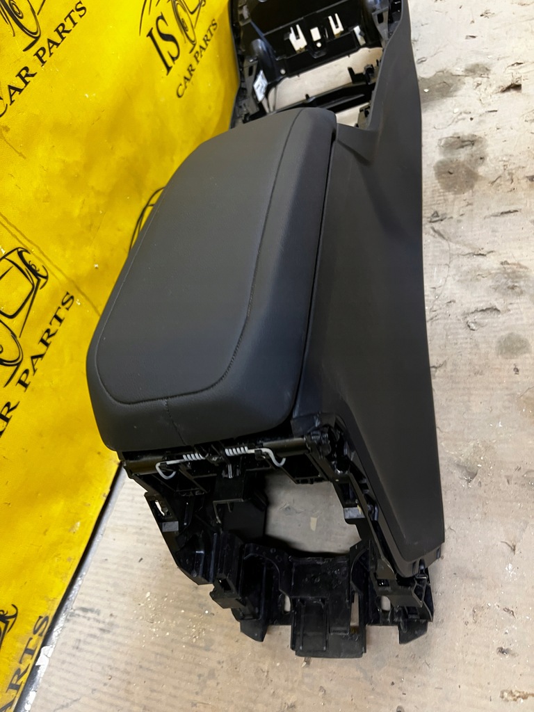 фото №6, Туннель средний подлокотник bmw 1 f40