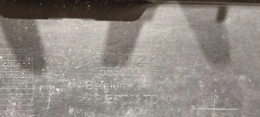 Бампер передний к vw golf 6 vi 5k0 Оригинал