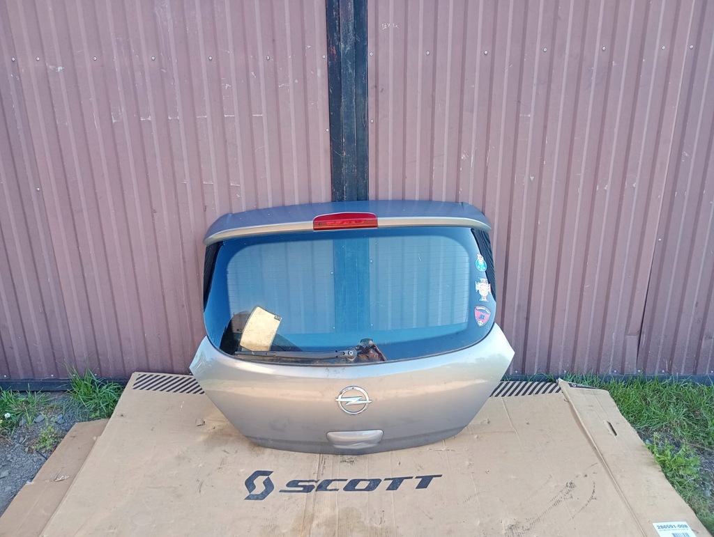 фото №1, Opel corsa d крышка багажника задняя 3d