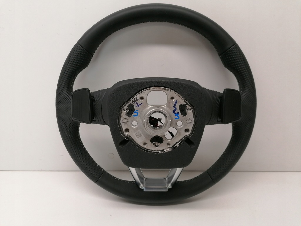 фото №13, Audi sq5 80a воздуховод кожаный ручка оригинал