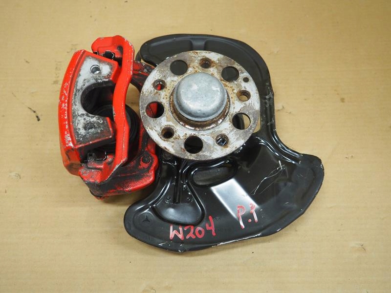 фото №1, Поворотный кулак суппорт ступица правый перед mercedes w204