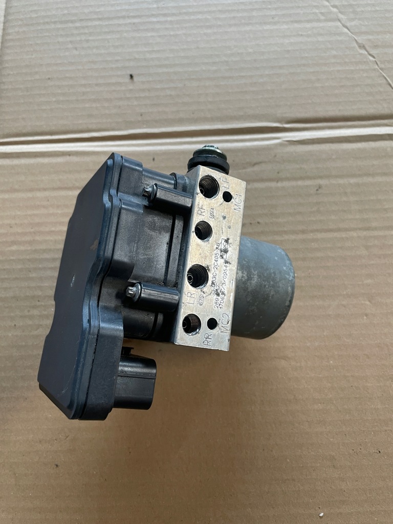 фото №1, Ford ranger iv насос тормозная gb3c-2c405-ab