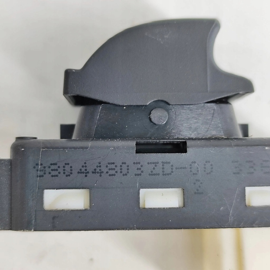 фото №7, Opel corsa f 2021 задня сторона права кнопки вікон