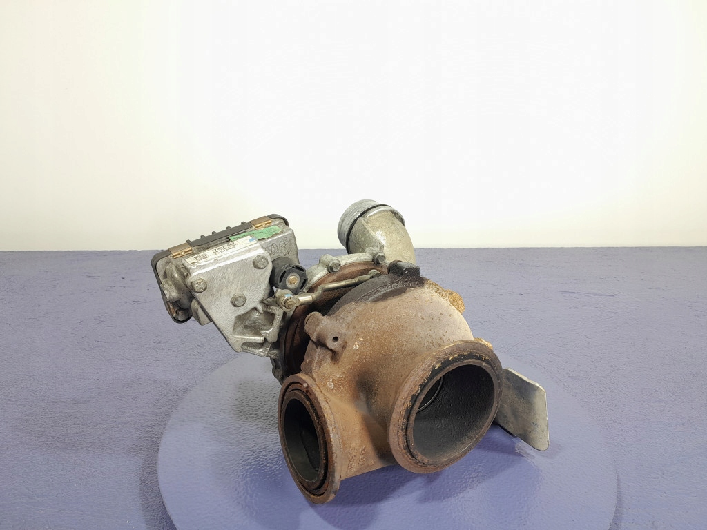 Bmw 5 f10 f11 3.0d 204 km n57d30u0 турбонагнетатель 7799758 в Украине