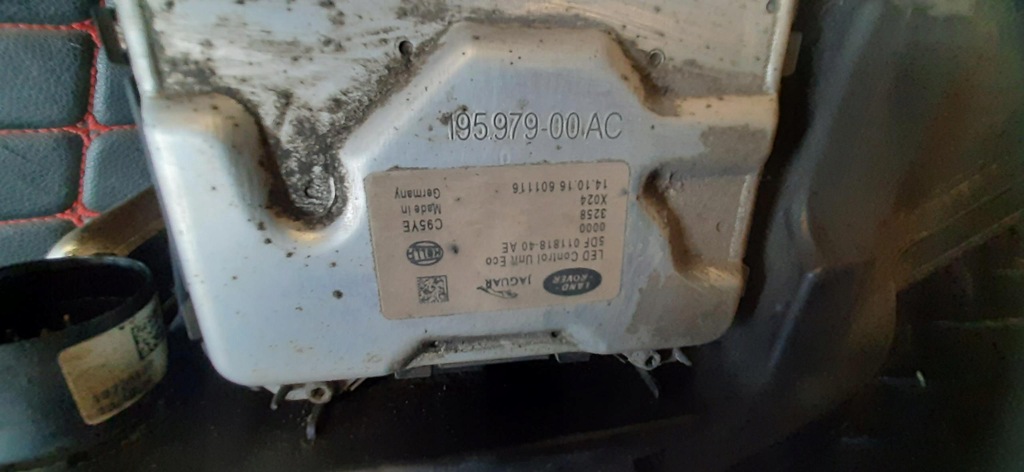 фото №9, Лампа правый перед anglik jaguar xe gx72-13w029-dg