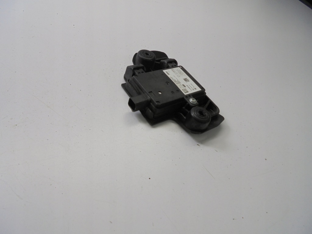 фото №1, Радар датчик мертвого pola jaguar e-pace 2017-