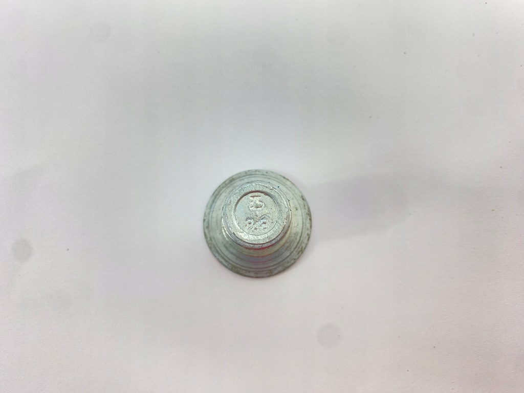 Болт кронштейн руля mercedes w124 w201 190 w126 r107 r129 оригинальная с Разборки