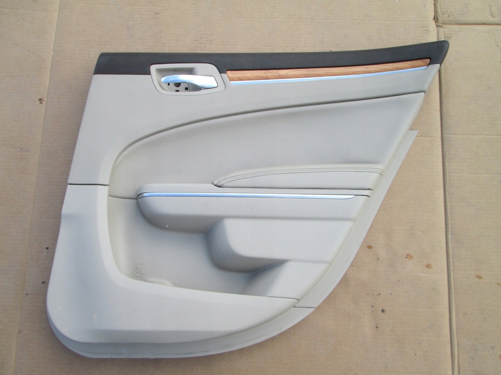 фото №8, Chrysler 300 ii 13r обшивка w двері задня лівий правий задній світлий