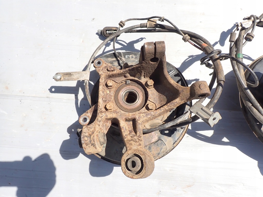 фото №6, Subaru forester iii 09- поворотный кулак задняя левая lub правая