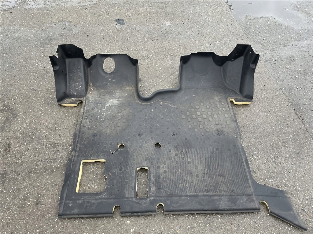 фото №1, Килимок обшивка підлога гумовий елемент renault trafic 3 iii 14-19r 18r 1.6 dci