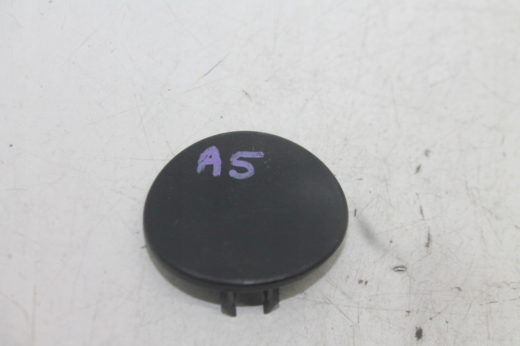 фото №1, Заглушка бампера фаркоп задня 8t0807441a audi a5