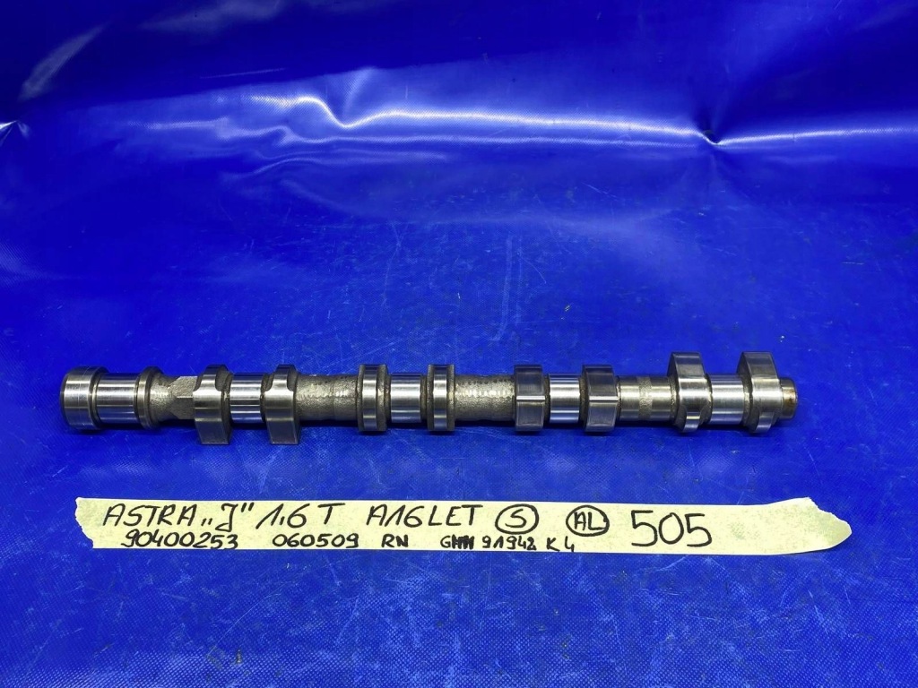 Вал распределительного вала впускной  opel astra j 90400263 1.6 t a16let Оригинал