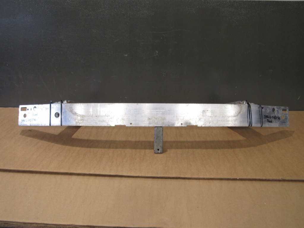 фото №1, Bmw 2 f46 балка pod бампер перед