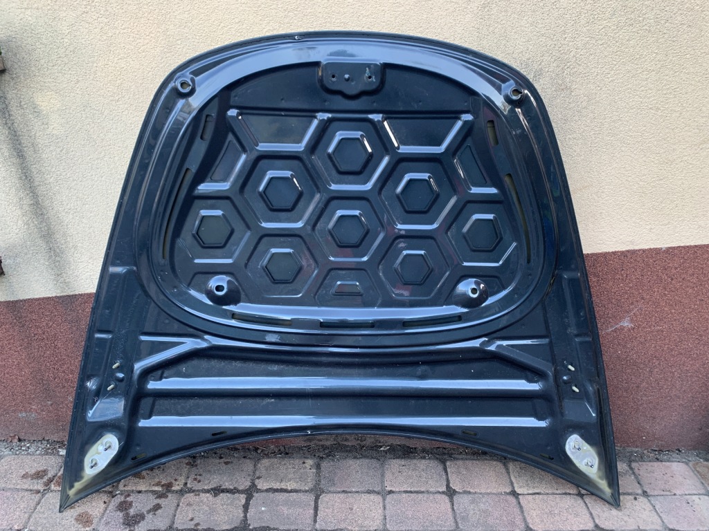 Капот tesla model 3 3 кришка в Україні