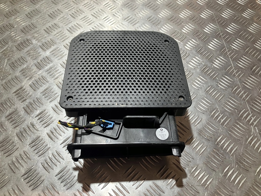 фото №1, Динамик низкочастотный левый bmw 1 f40