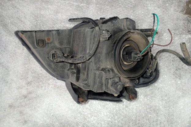 фото №3, Pacifica 2007-2008 лампа передня права ліва