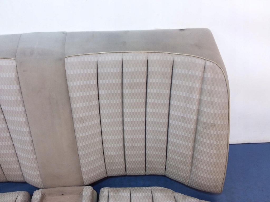 фото №4, Mercedes 190 w201 заднее сиденье сиденье задняя велюр