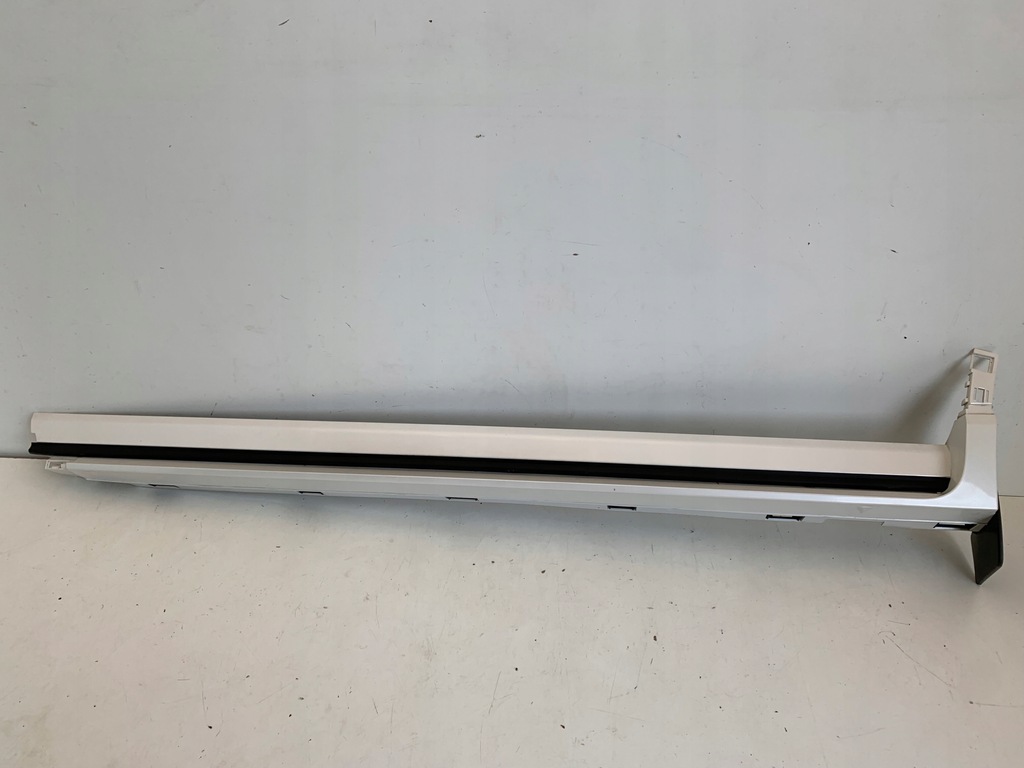 фото №1, Ford kuga mk3 молдинг порог левая порог st-line