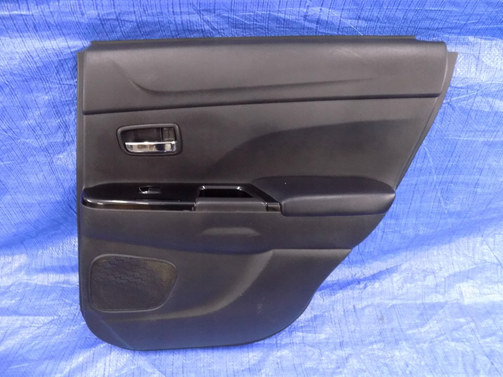 фото №1, Обивка дверь правый задняя c4 aircross 1,8hdi 12-15