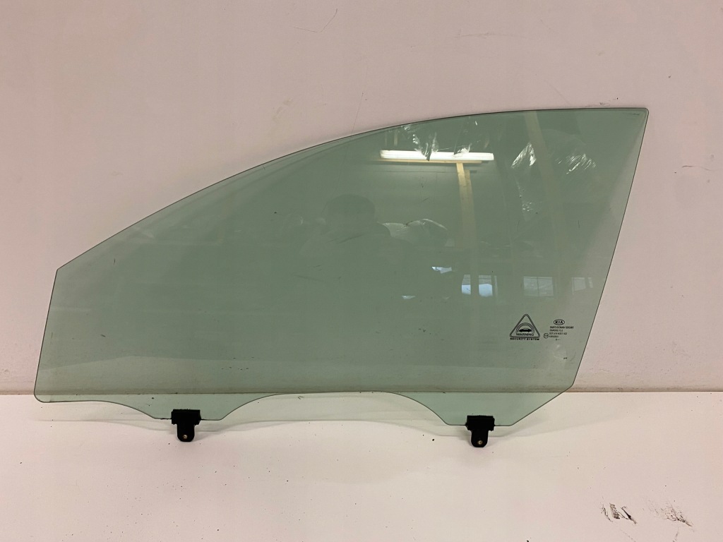 фото №1, Kia sportage iii стекло дверь левая передняя 10 rok