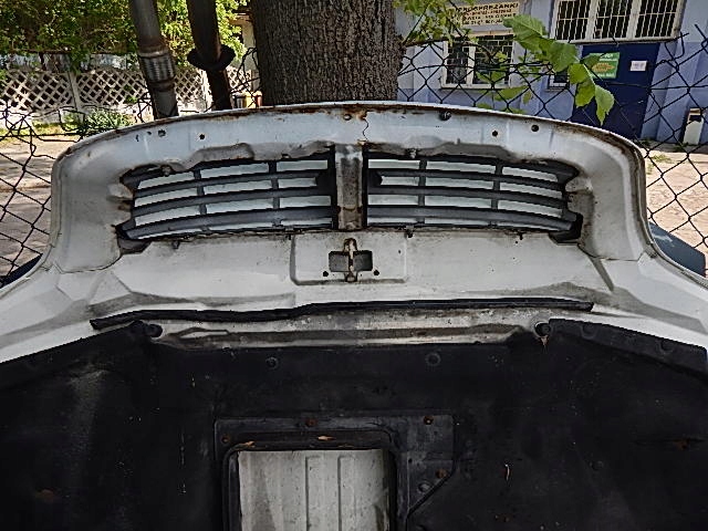 фото №8, Капот решётка радиатора kia carnival ii 2.9 crdi 01-06