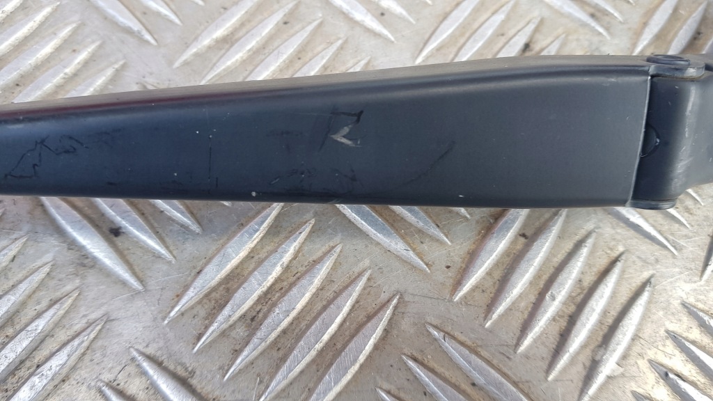 Mercedes w245 рычаг дворники левая правое Цена