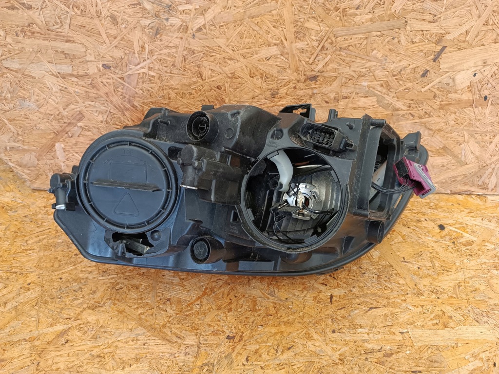 Фара правая  перед фара европа  a2048200839 mercedes glk w204 led Киев