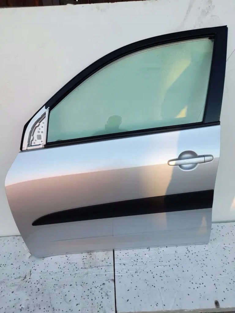 фото №7, Дверь крышка багажника задняя задняя toyota rav4 iii 2.2d4d