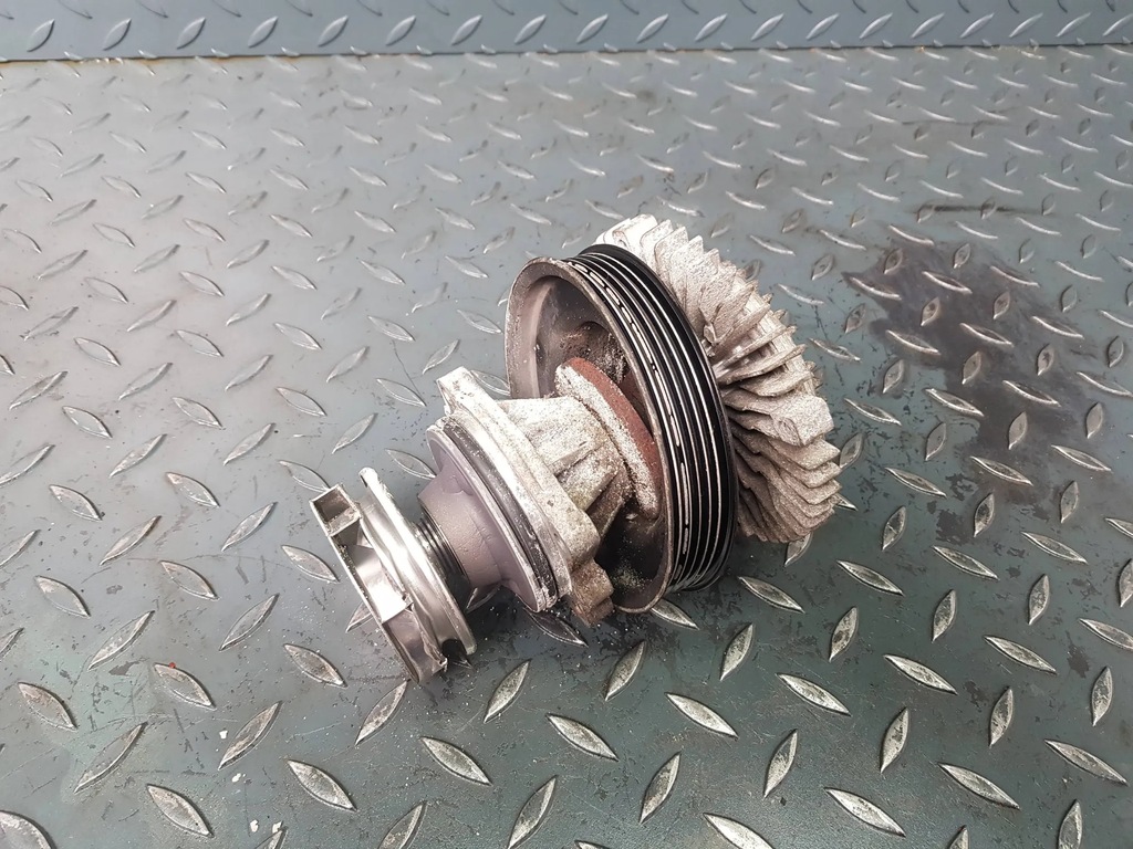 фото №10, Насос wody оригинал вязкостная муфта 1 706 619 bmw 5 e34 520i 525i m50b25nv