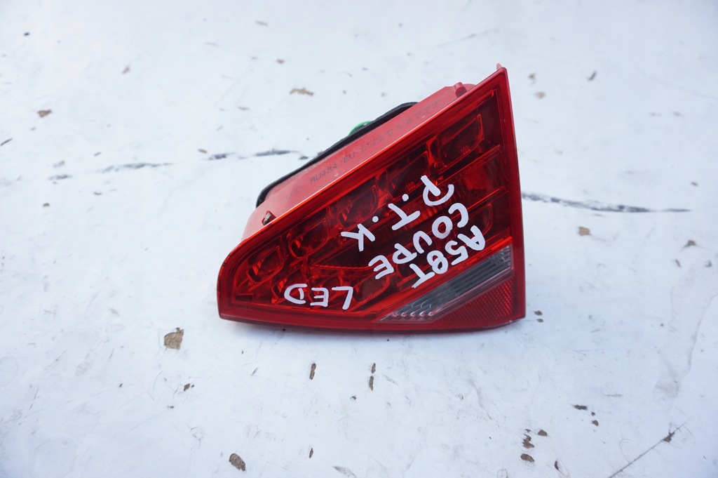 фото №1, Лампа крышки правый задняя led audi a5 8t coupe