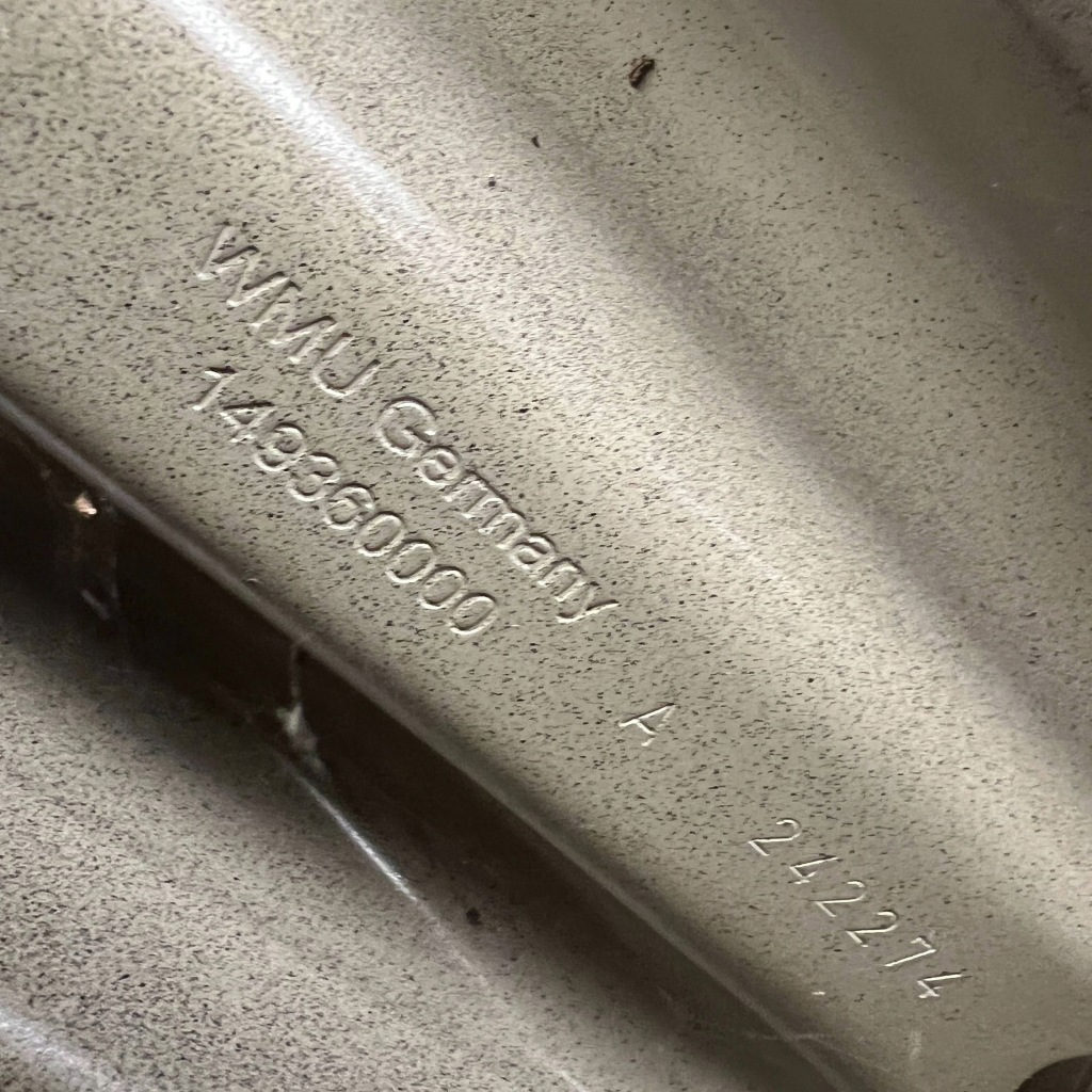 Купить Tesla model y задняя сторона правая дверь задние 149360000