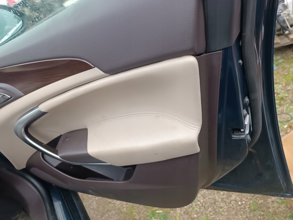 фото №4, Opel insignia a kombi дверь правый перед z22a