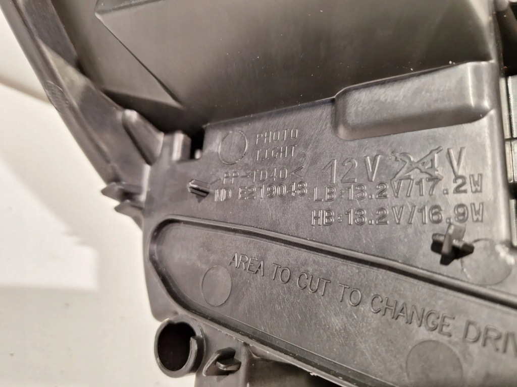 фото №11, Лампа перед левая led nowa peugeot 208 ii 19-