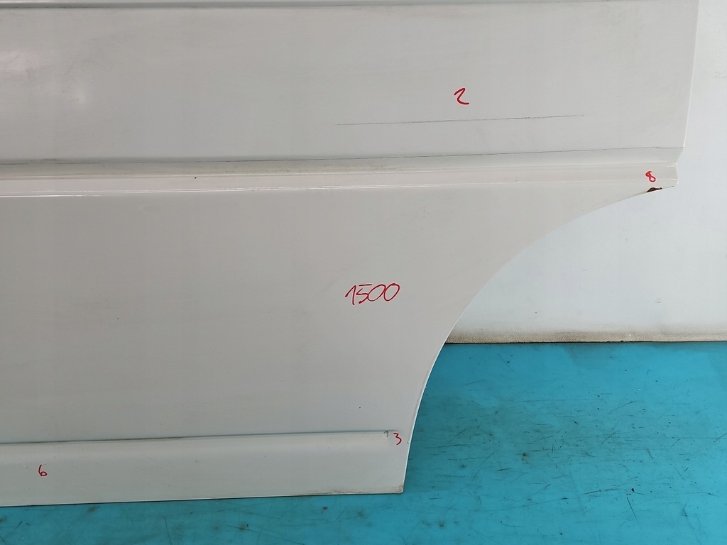 фото №12, Дверь перед правое vw transporter t4 белый