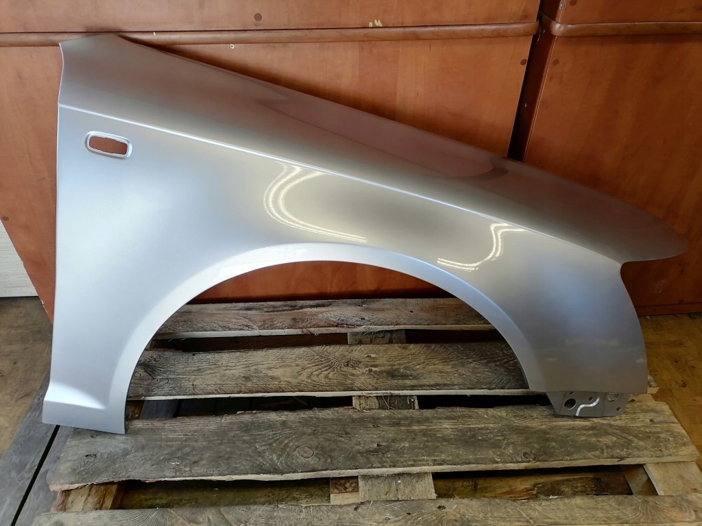 Купить Крыло правая  перед audi a6 c6 przedlift ly7w