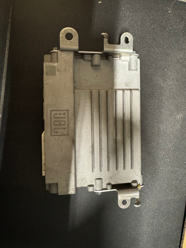 фото №1, Toyota rav 4 v 5 rav4 2021 jbl підсилювач блок керування