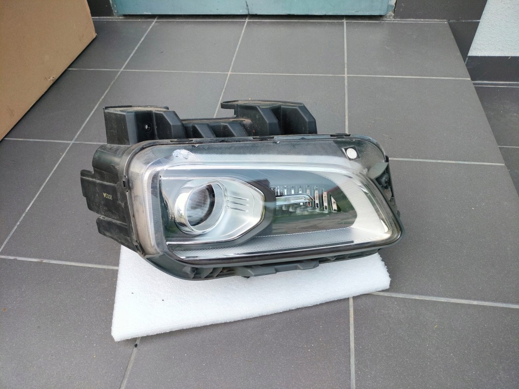 Hyundai kona full led фара передняя правый с Разборки