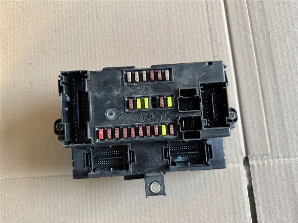 Коробка предохранителей 1398635080 модуль блок управления peugeot boxer 3 iii в Украине