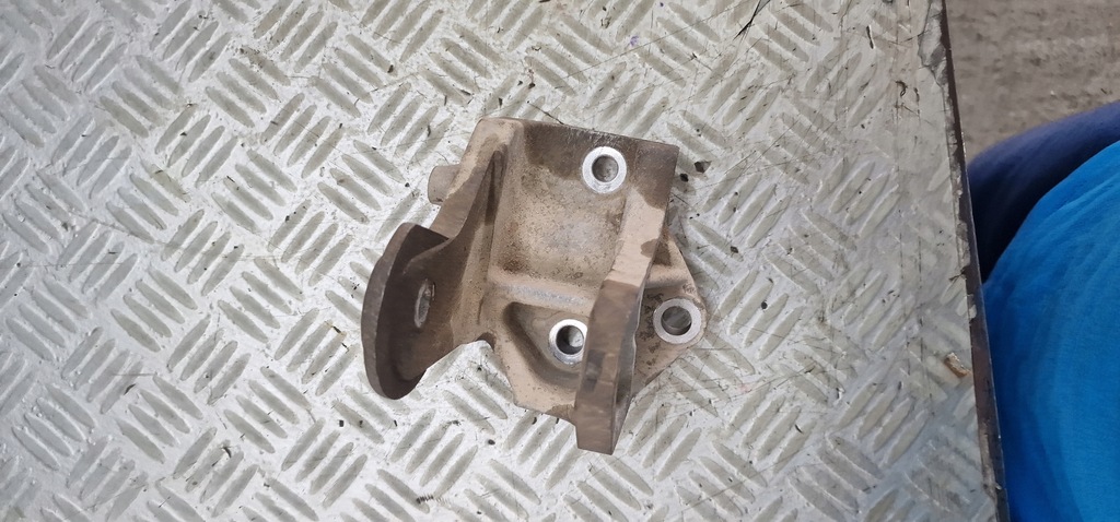 фото №6, Кронштейн коробки передач lancer viii x 2.0 did