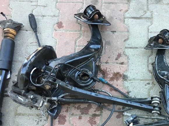 фото №1, Подвеска задние правое сторона правая подвеска mini f56