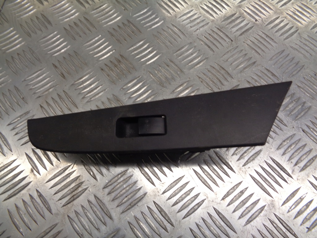 фото №1, Панель керування скло правий перед mazda 3