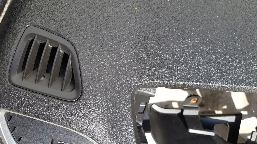 фото №8, Консоль подушка opel mokka anglik