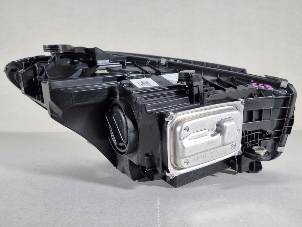 фото №10, Mercedes c-klasa w206 full led лампа левая правая eu