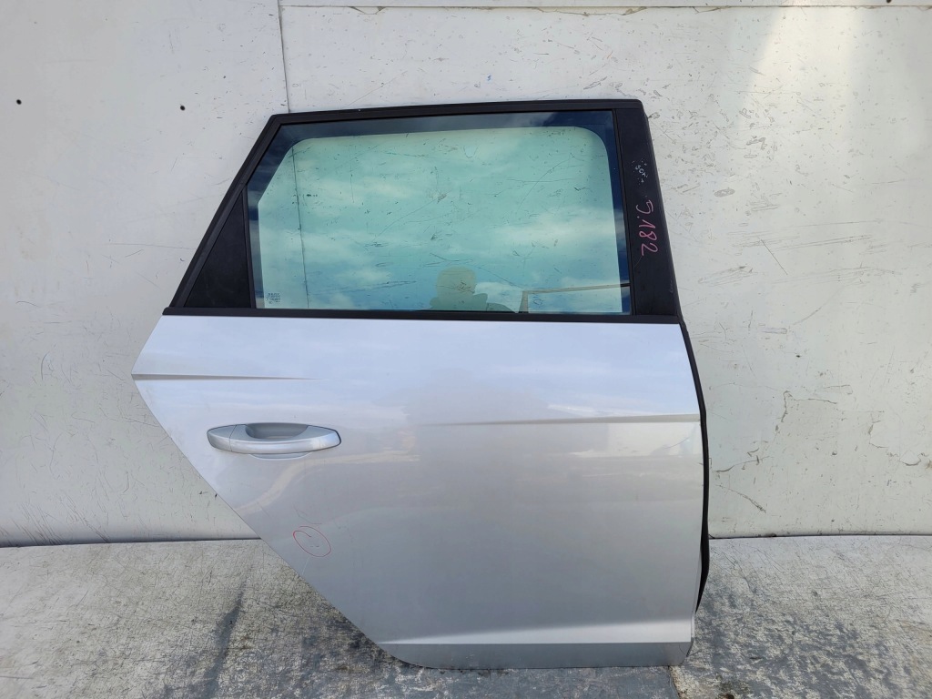 фото №1, Seat leon iii 3 kombi дверь правый правое задняя задние