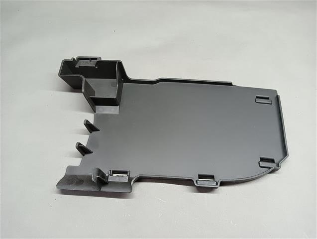 фото №2, Kk кронштейн номерного знака 623125242r renault clio iv